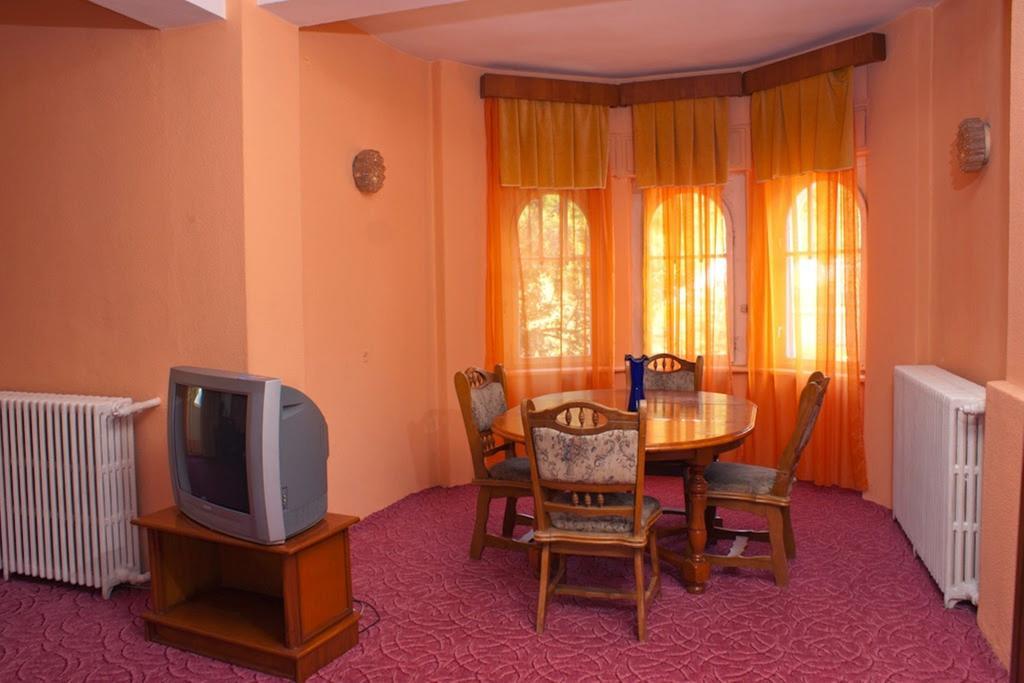 Hotel Cerna Băile Herculane Værelse billede